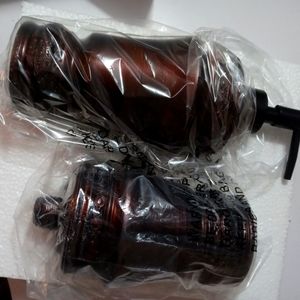 new soap dispencer nad toothbrush holder